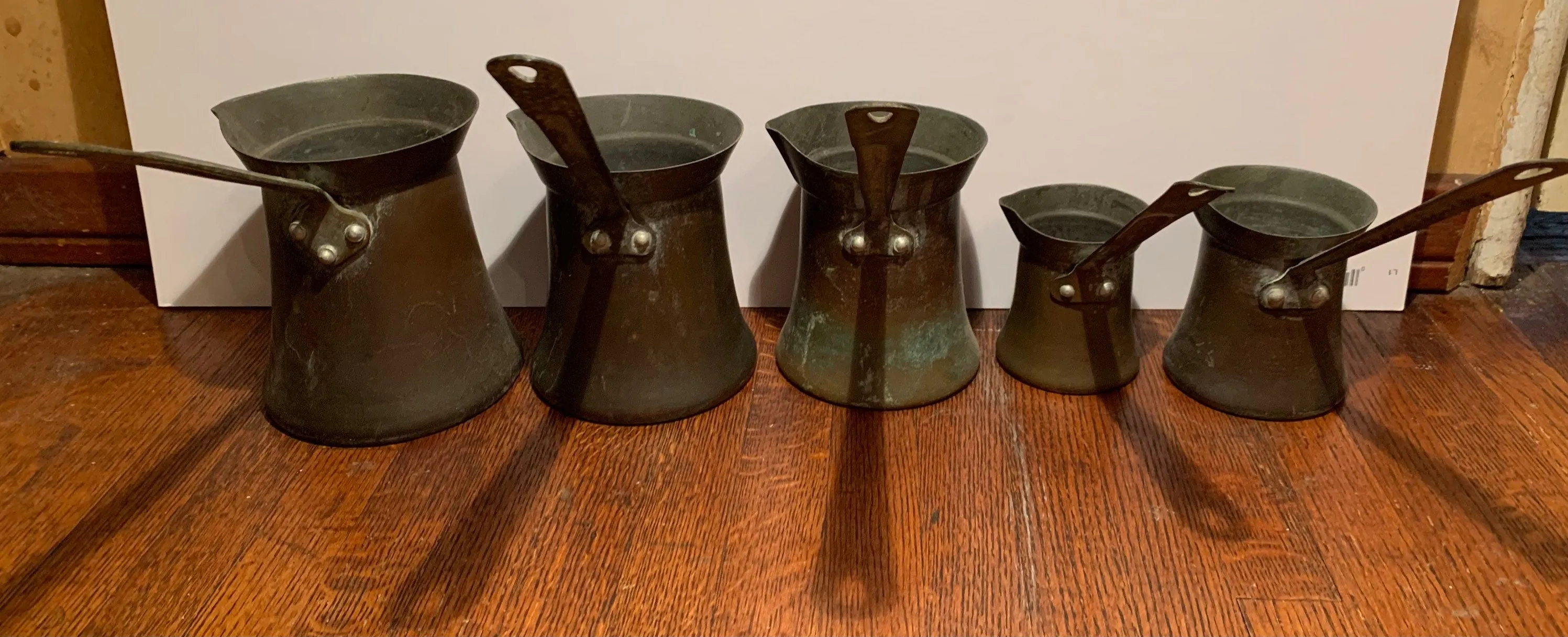 Antique Brass Kitchen Measuring cups, Set of 6