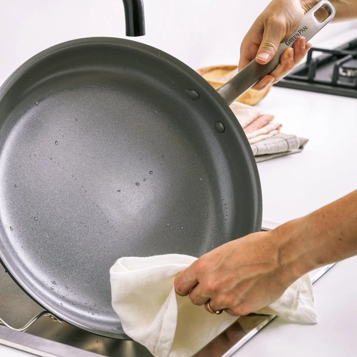 Chatham Ceramic Nonstick 8" and 10" Frypan Set