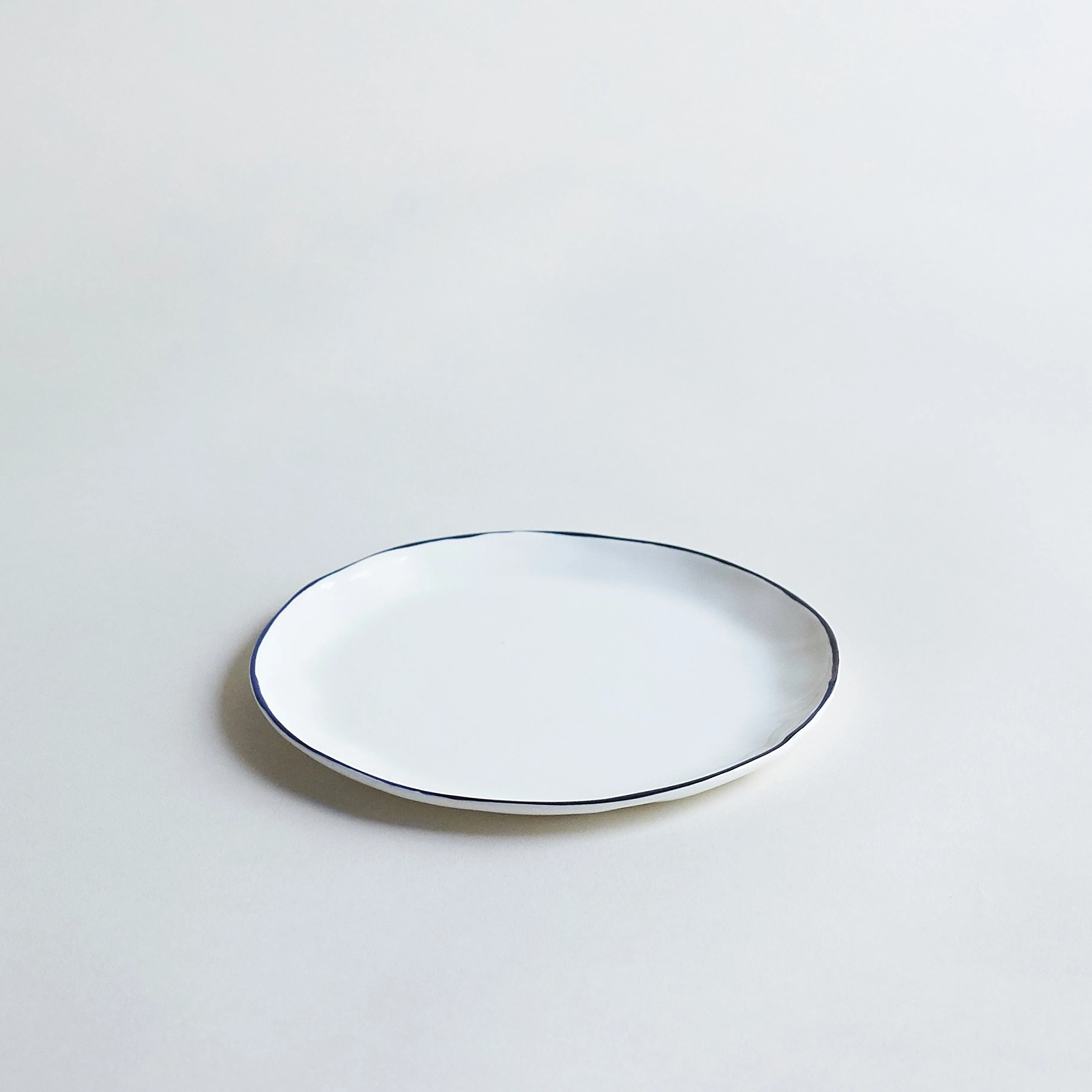 Feldspar Cobalt Cake Plate