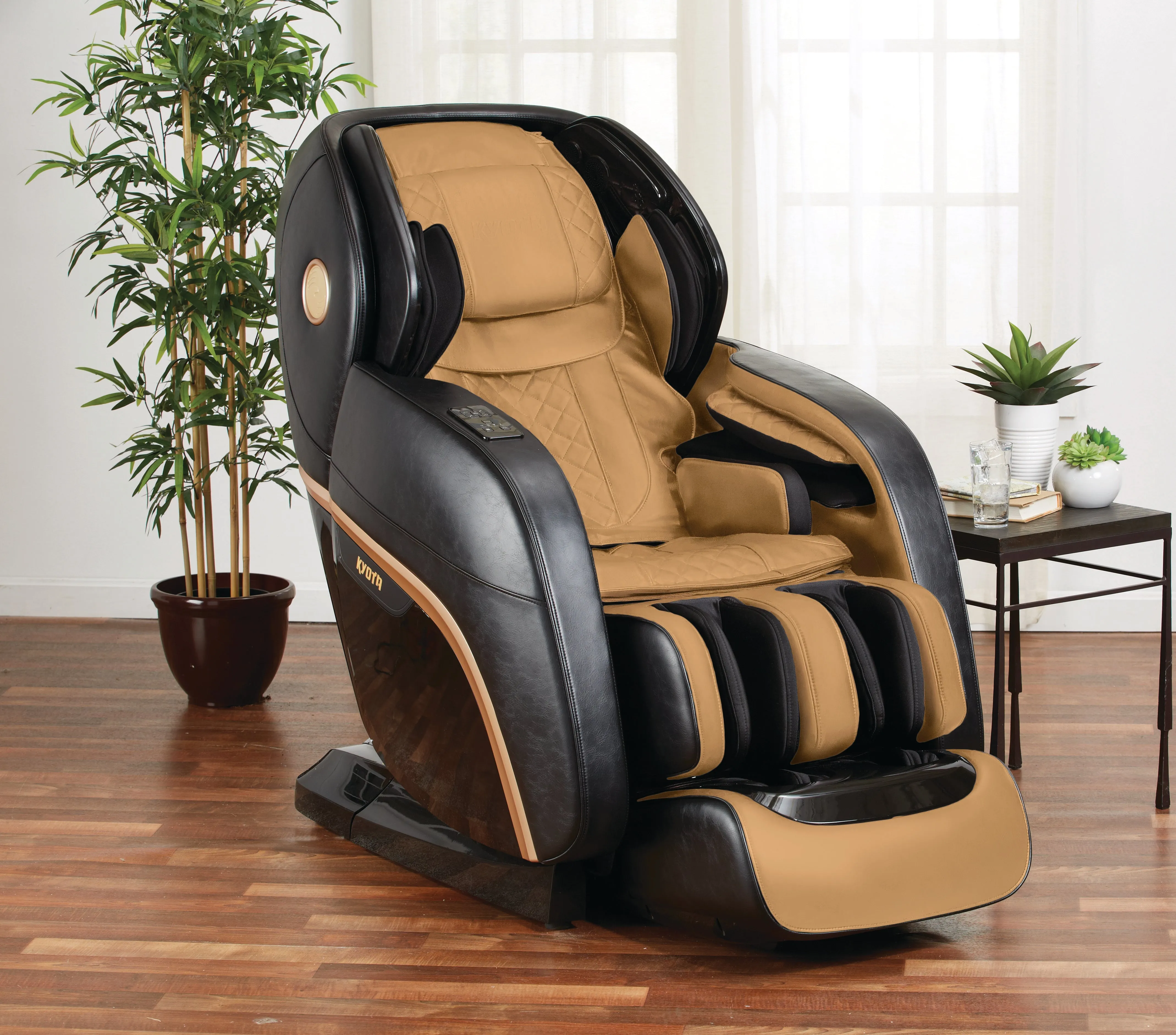 Kyota Kokoro M888 4D Massage Chair (Certified Pre-Owned)